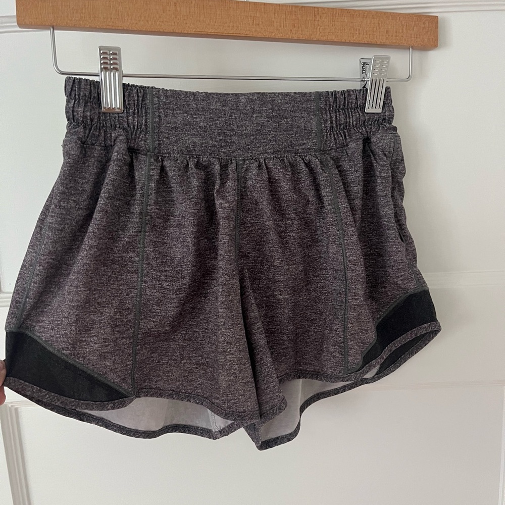 Lululemon shorts - Picture 5 of 11